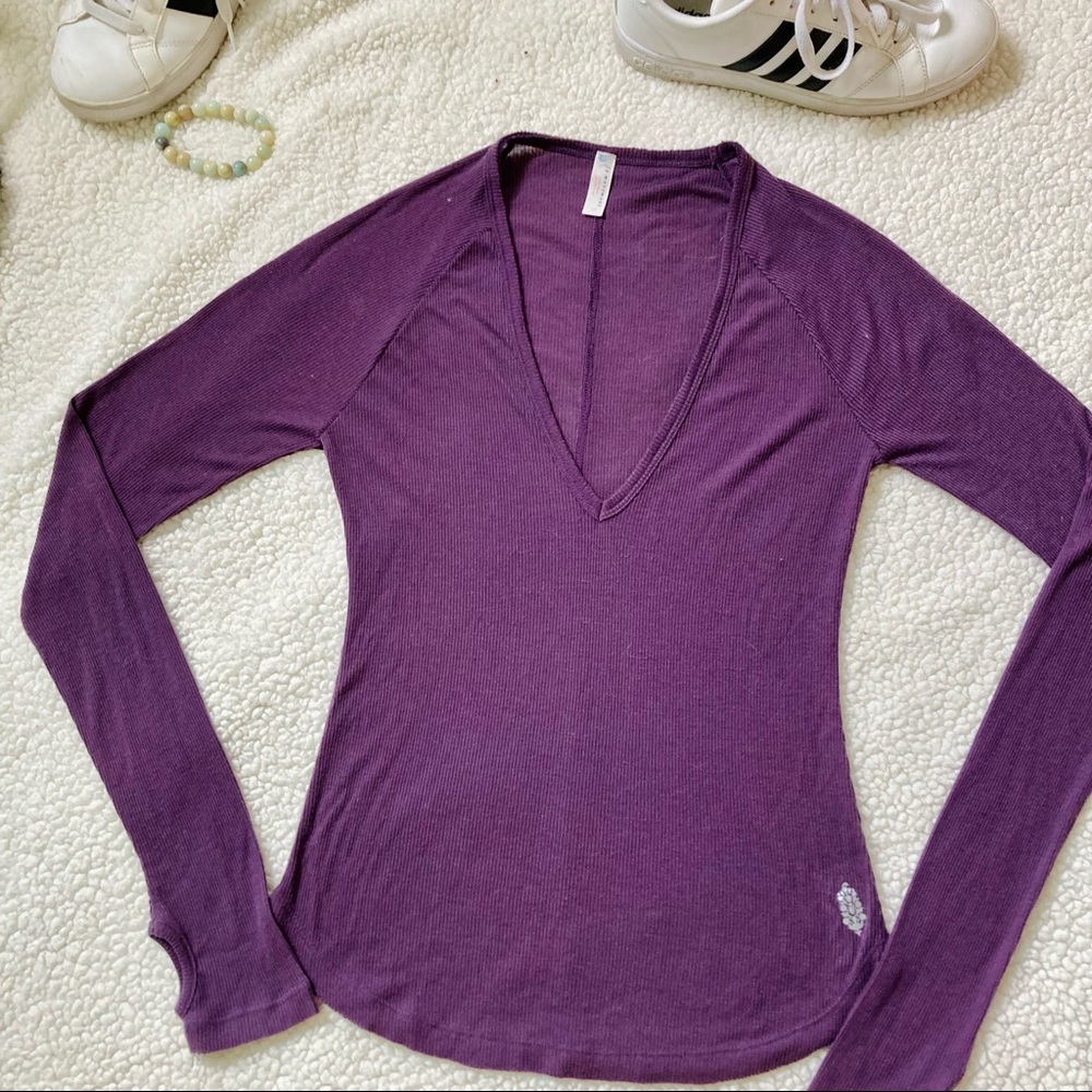 3/$25 Free People V-neck Long Sleeve Top